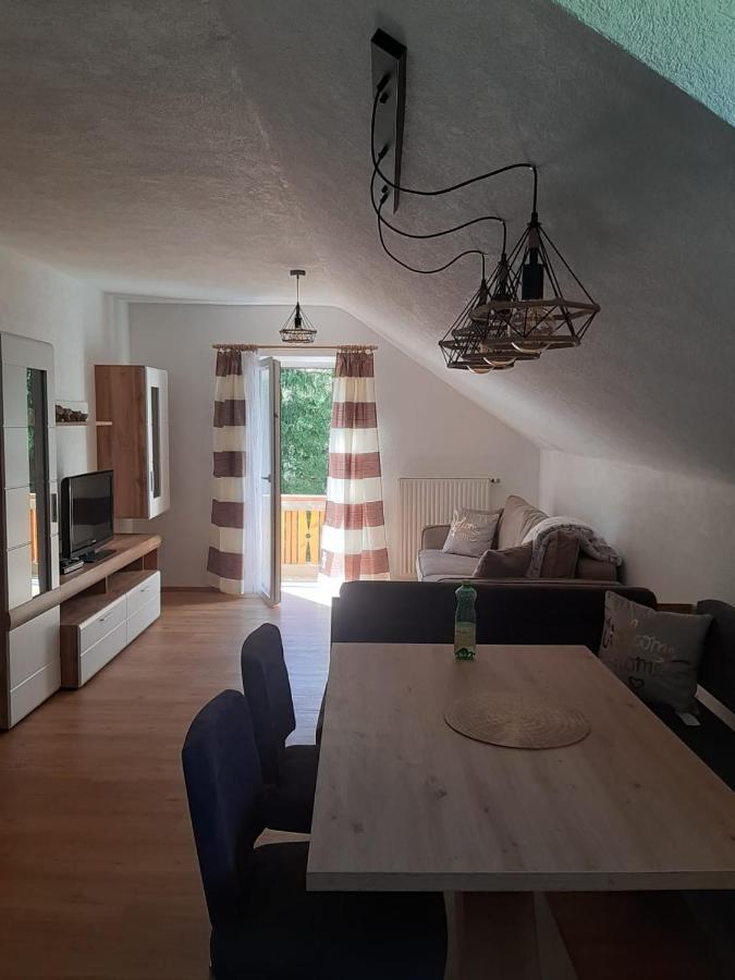Ferienwohnung Anika Kleinlobming Buitenkant foto