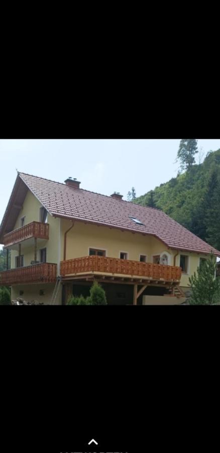 Ferienwohnung Anika Kleinlobming Buitenkant foto
