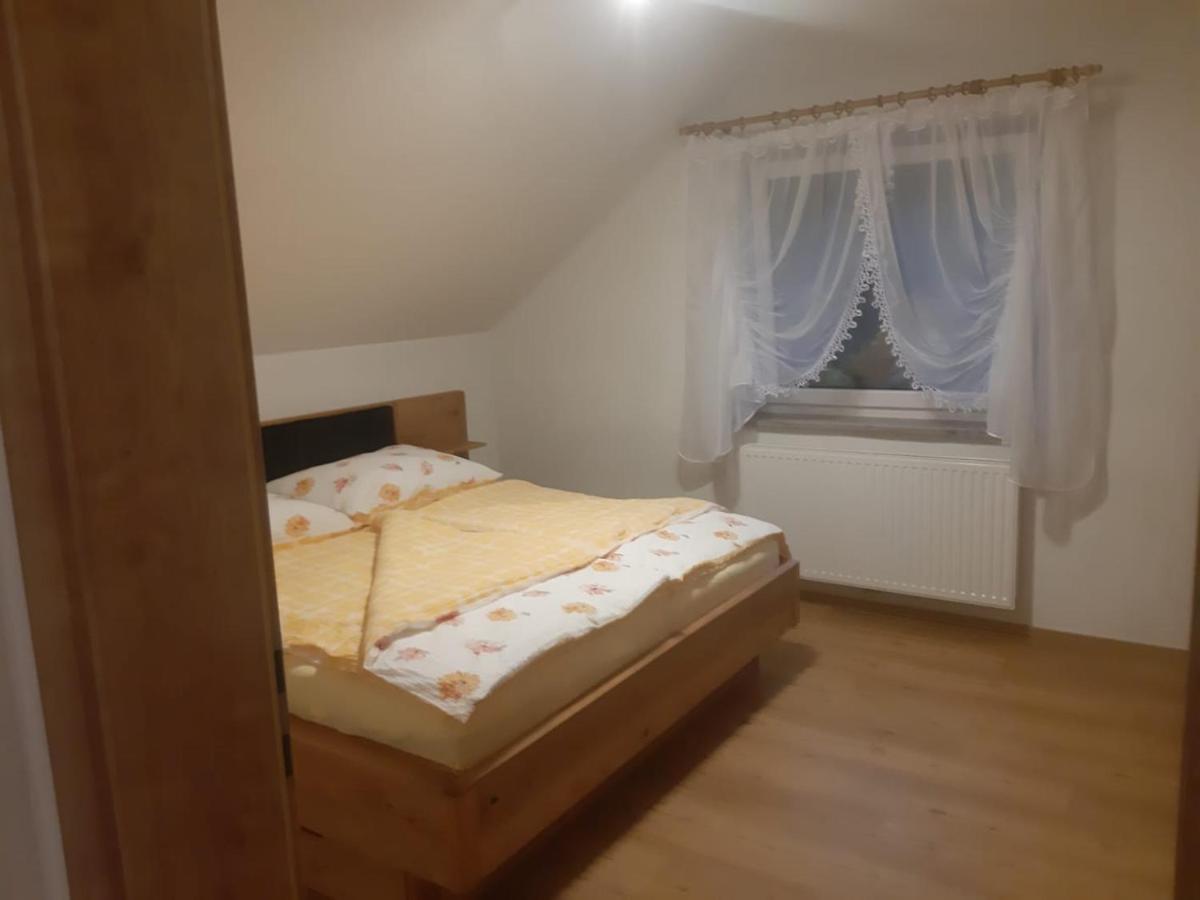 Ferienwohnung Anika Kleinlobming Buitenkant foto
